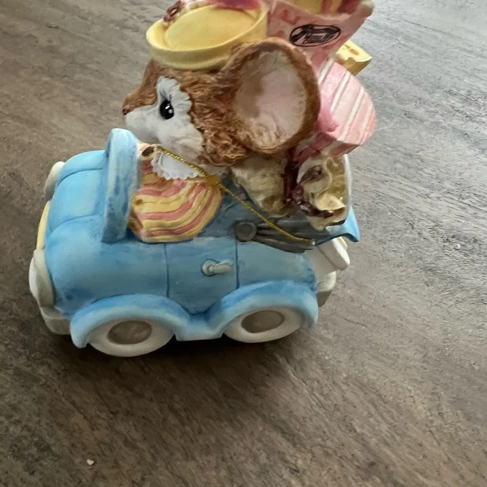 Vintage 1992 Mouse Capers Car San Francisco Music Box. NWT. Shop.